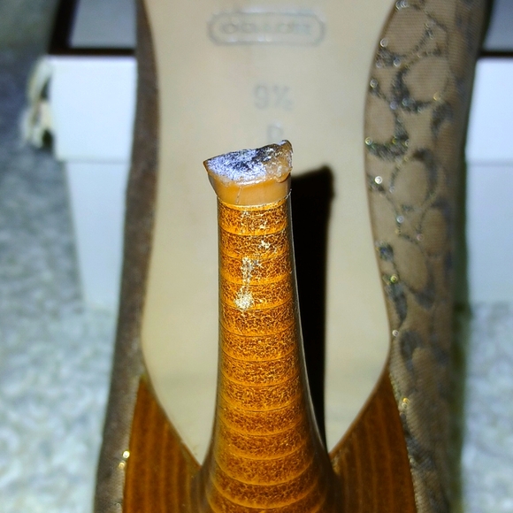 Coach Shawna Met Logo/Vacc - Picture 3 of 11